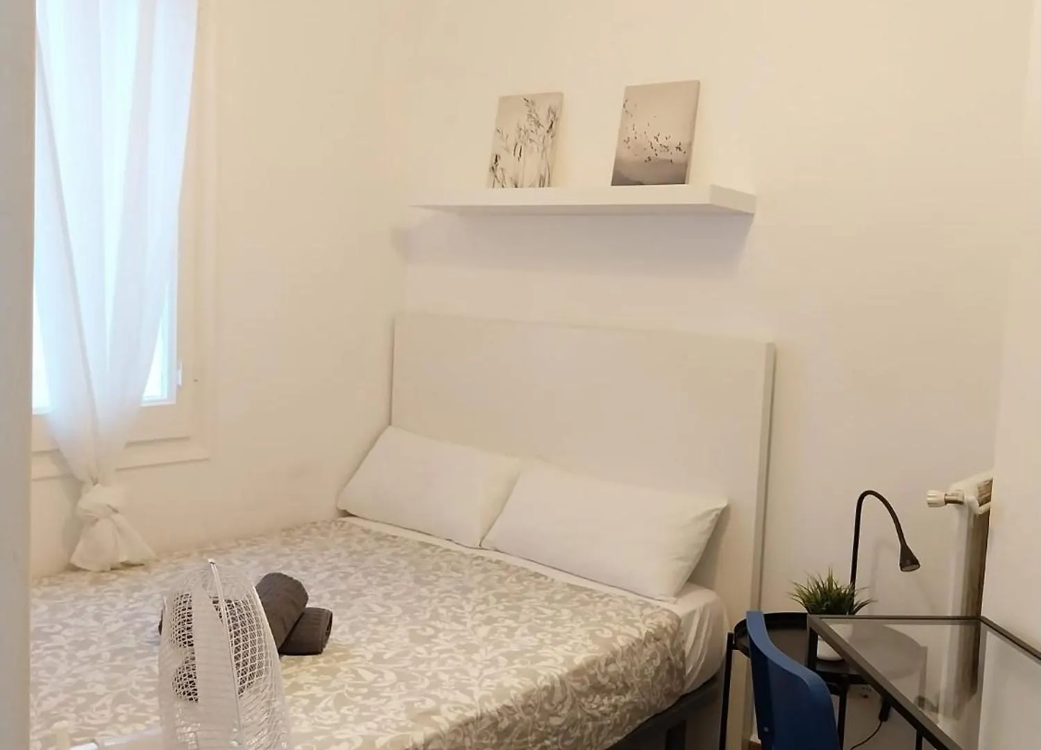 Hostal Eixample Bruc Private Rooms Barcelona España