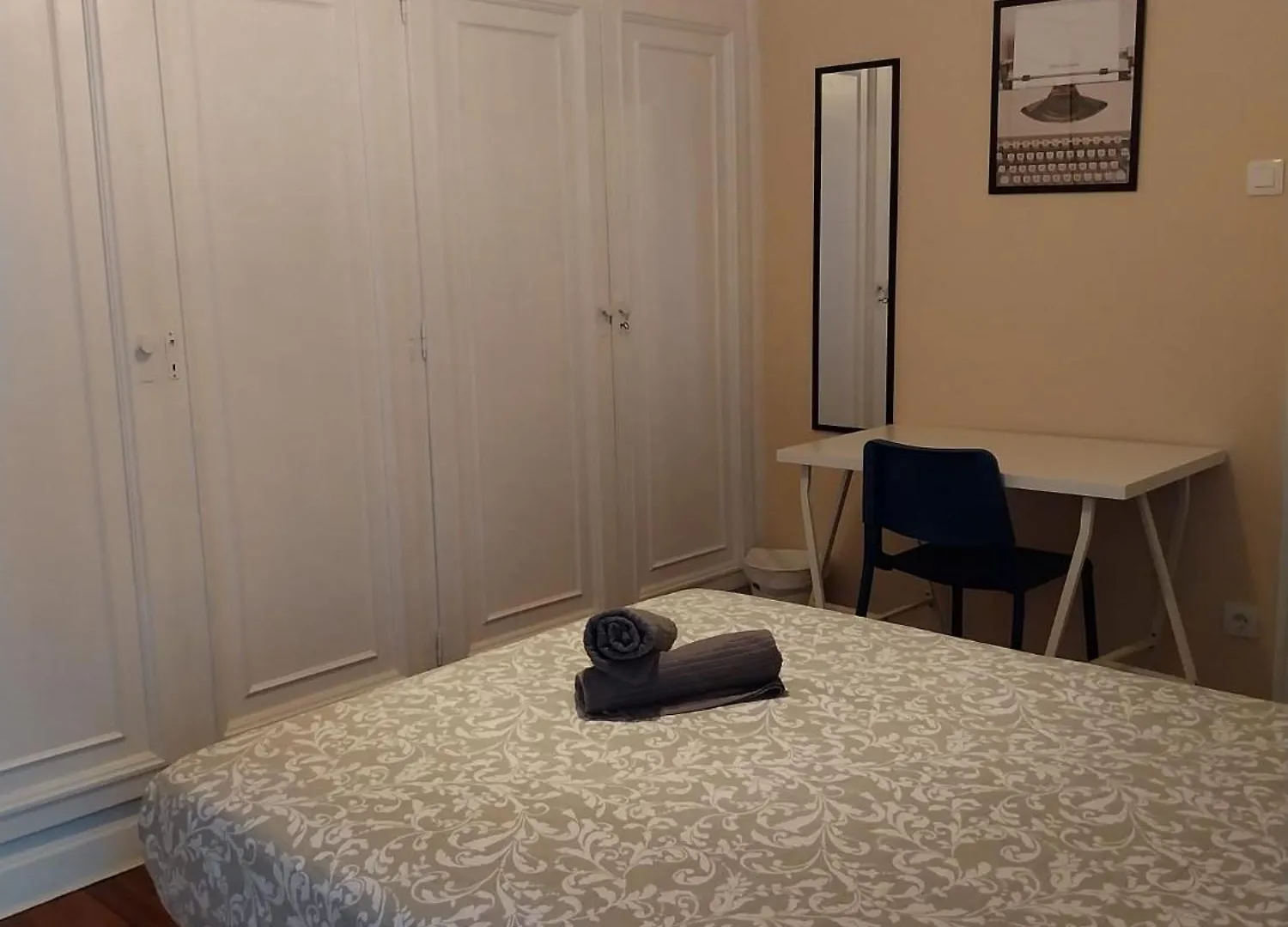 Eixample Bruc Private Rooms Barcelona 0*,  España
